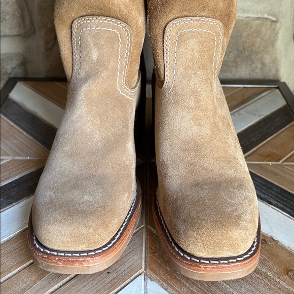 FRYE | Campus 12R Suede Boots - Picture 3 of 8
